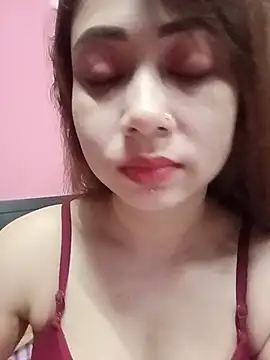 Snapshot of Hot_Soniya_08 chatting on July 3, 10:22 am Hot Soniya 08 online show from July 3, 10:22 am