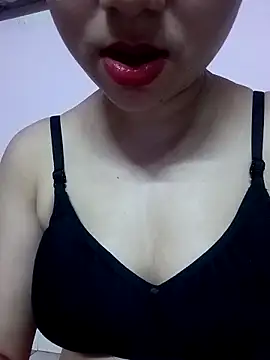 Hot Soniya 08 online show from May 1, 5:40 pm