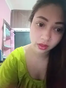 Snapshot of Hot_Soniya_08 chatting on June 25, 5:05 am Hot Soniya 08 online show from June 25, 5:05 am