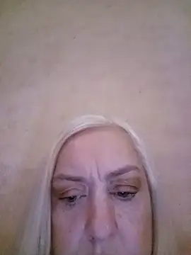 Julia20X online show from July 16, 8:33 am