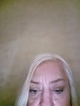 Julia20X online show from June 14, 6:42 pm