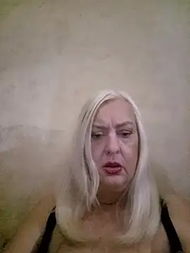 Julia20X online show from June 7, 8:30 am