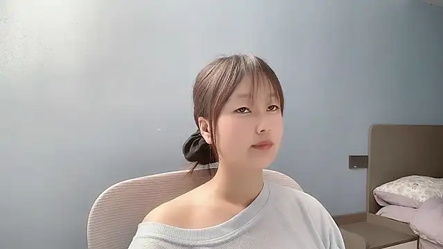 Xiaoqing00 online show from April 19, 2:12 am