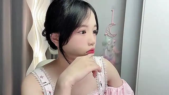 Xiaoqing00 online show from May 25, 5:18 am