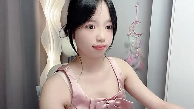 Snapshot of Xiaoqing00 chatting on June 5, 6:52 am Xiaoqing00 online show from June 5, 6:52 am