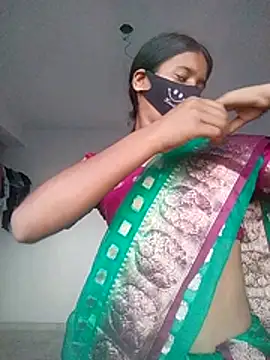 Shaniya03 online show from May 20, 10:34 am