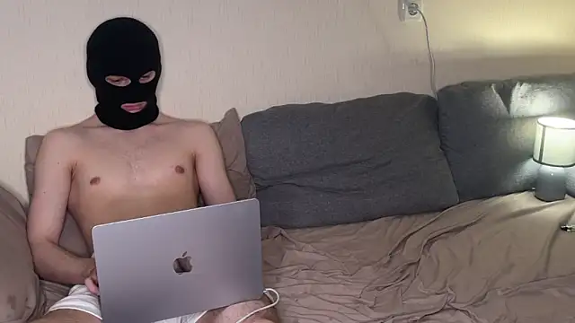 HotBabyCouple  online show from May 3, 4:39 am