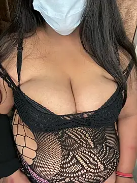 Desifiregirl online show from April 14, 8:47 pm