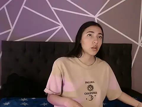 Violett1126 online show from April 13, 5:11 am