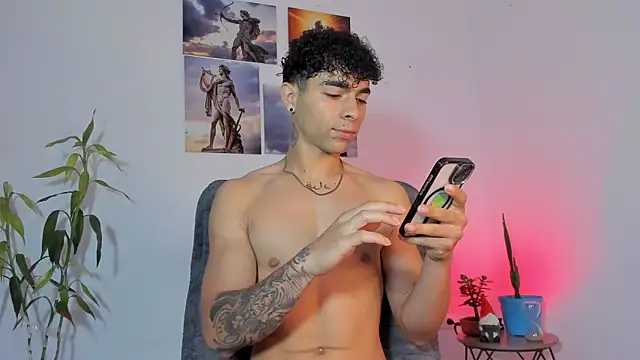 Alex zt7 online show from April 13, 2:32 pm