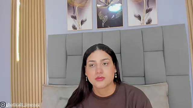 ValeryCooper online show from May 23, 11:20 am