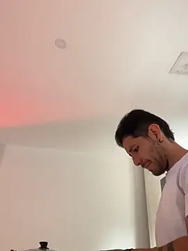 Roman Belmont online show from April 13, 6:45 pm