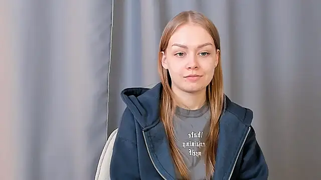 DianneBribiesca online show from April 10, 6:20 am