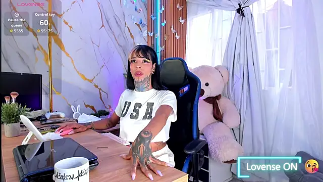 Dafne kee online show from June 26, 2:45 pm