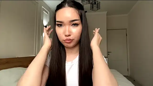 Snapshot of MardellHeavrin chatting on April 10, 11:39 am MardellHeavrin online show from April 10, 11:39 am