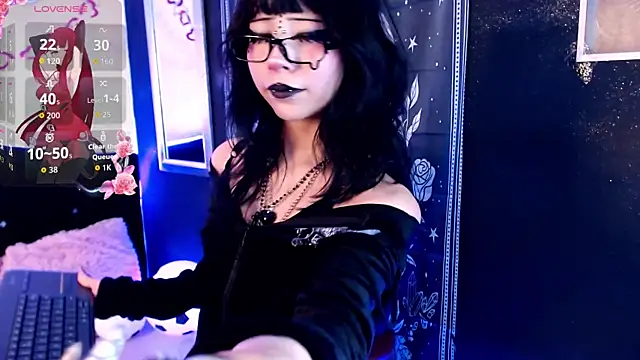 Snapshot of KiomyVamp chatting on June 29, 4:39 pm KiomyVamp online show from June 29, 4:39 pm