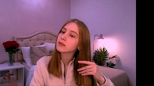 cheeky chick online show from April 29, 8:26 pm