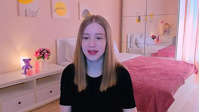 cheeky chick online show from May 20, 1:19 pm