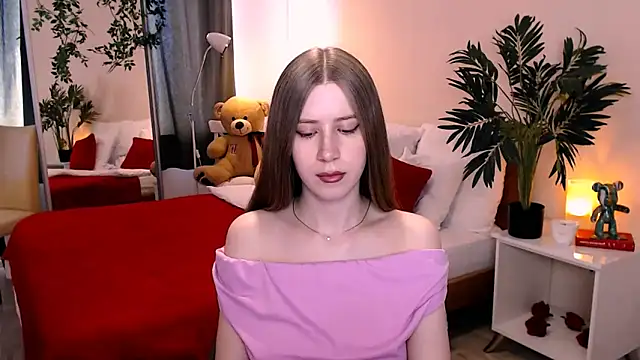 cheeky chick online show from June 19, 1:28 pm