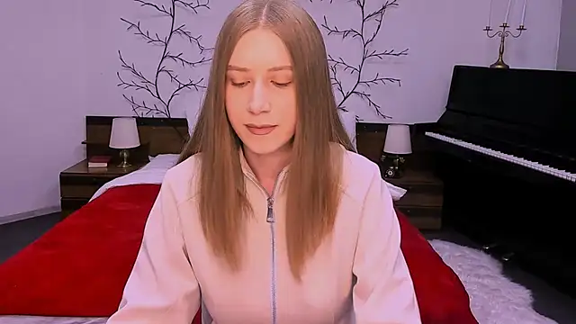 cheeky chick online show from April 13, 8:24 pm