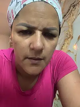 Snapshot of tyraba chatting on April 10, 4:25 pm tyraba online show from April 10, 4:25 pm