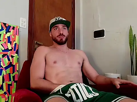 leohomb26 online show from April 9, 12:33 pm