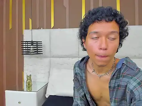 NobaCortez online show from April 15, 2:39 am