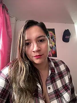 belucci vale online show from April 9, 12:33 pm