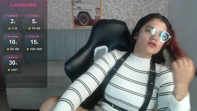 Scarlett jhonson ch online show from April 16, 7:47 pm