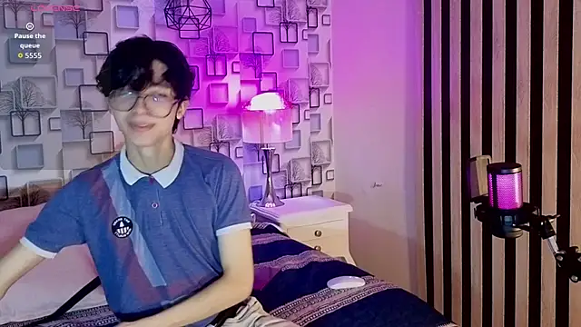 Twink Sebas7 online show from May 5, 12:19 pm