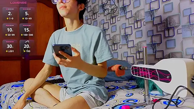 Twink Sebas7 online show from April 11, 12:31 pm