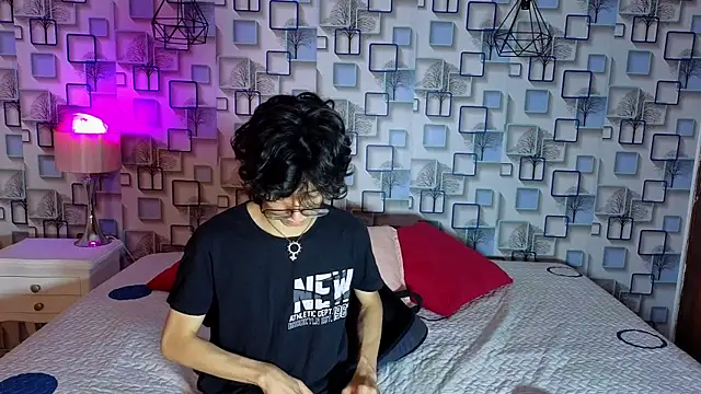Twink Sebas7 online show from April 28, 12:20 pm