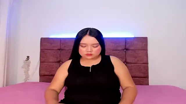 Hot LatinaX online show from April 17, 11:57 am