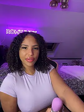 princessromyindy online show from April 8, 8:43 pm