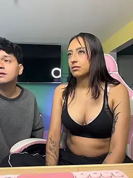 Snapshot of hotlatinocouple__ chatting on June 25, 10:26 pm hotlatinocouple online show from June 25, 10:26 pm