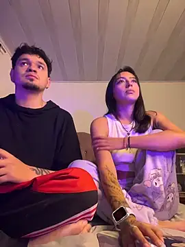 hotlatinocouple   online show from April 9, 3:08 am