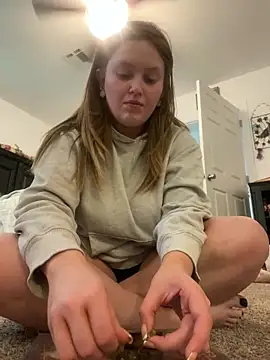 perfectbbprincess online show from April 9, 8:26 pm