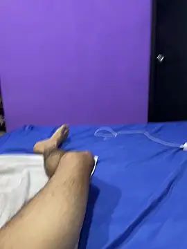manuelito69ma online show from May 1, 9:31 pm