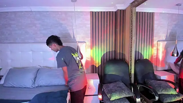 TysonMiller online show from April 18, 4:04 am