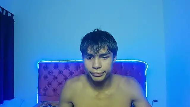 skinny sam online show from April 13, 3:54 am