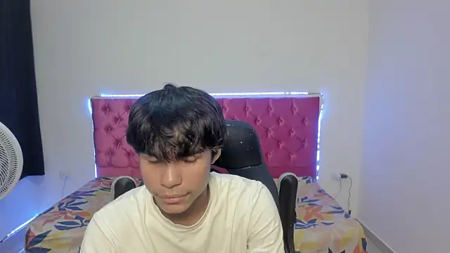 skinny sam online show from May 25, 5:29 am