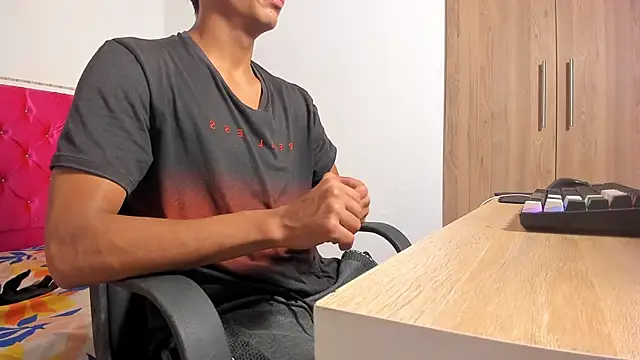 skinny sam online show from April 9, 3:52 am