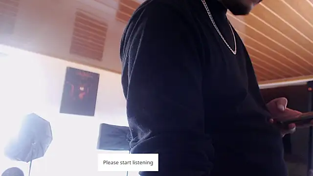 markswitch   online show from April 18, 7:40 pm