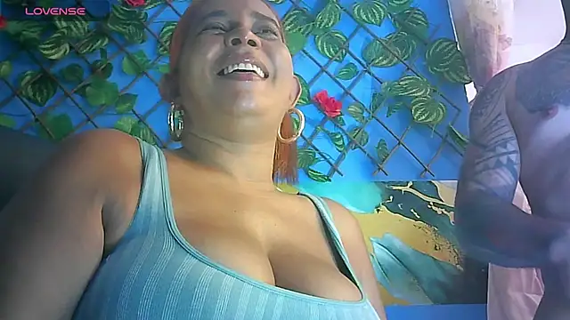 Honey And Co online show from April 17, 12:02 am