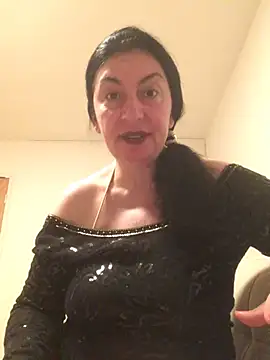 Lizzaa80 online show from May 11, 9:01 pm