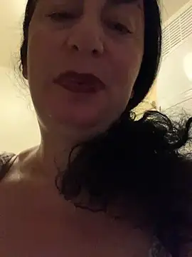 Lizzaa80 online show from June 24, 6:06 pm