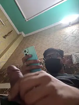 Badbuddy00 online show from May 25, 8:29 pm