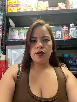 Snapshot of MIA_ROSSEEE chatting on July 2, 2:34 pm MIA ROSSEEE online show from July 2, 2:34 pm