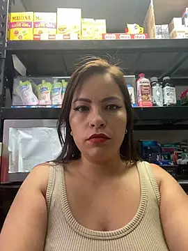 Snapshot of MIA_ROSSEEE chatting on June 25, 1:38 pm MIA ROSSEEE online show from June 25, 1:38 pm