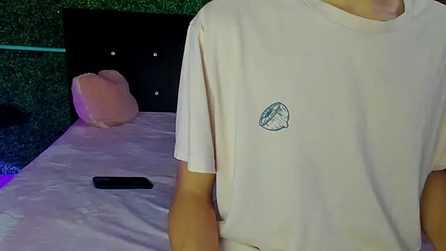 rafael velvet online show from April 10, 9:55 pm